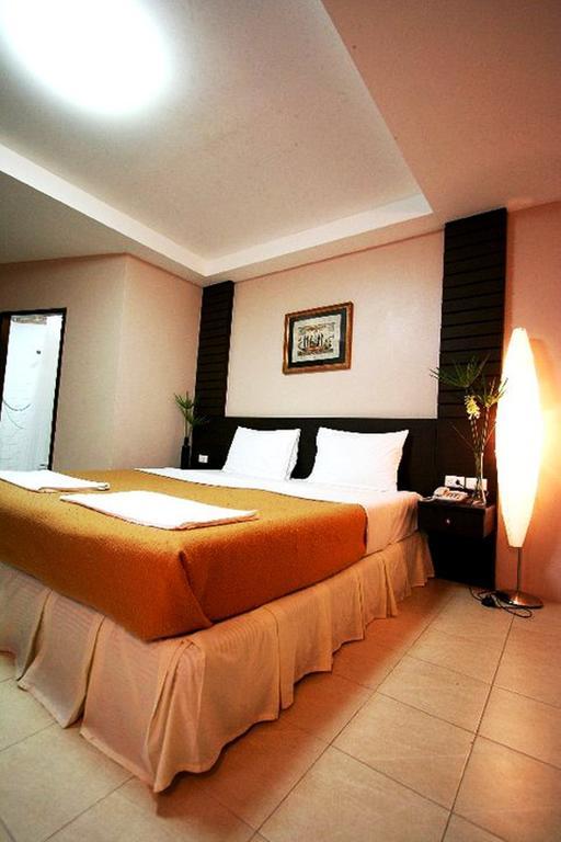 Pk Mansion Aparthotel Phuket Exteriör bild